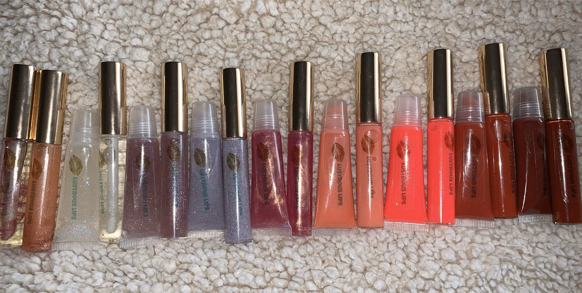 Lustrous_Lips's tweet photo. New glosses &amp; colors are now available. Click the link in the bio to visit the official website. You can also get 20% OFF orders $12+ for a limited time only using code LUSTROUS 💋 https://t.co/rihCVH5dVM