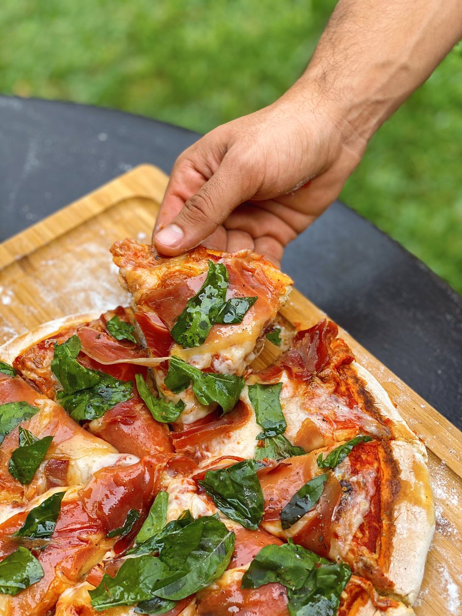 thegiordanelli's tweet photo. Ya tengo mi primer emprendimiento en instagram! Las mejores pizzas italianas 🇮🇹 RT!
https://t.co/rwYv4umuhb https://t.co/0OCfc9u1jz