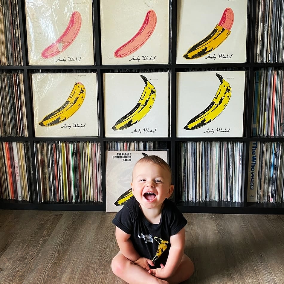 amoebamusic's tweet photo. Former Amoeba staffer Matt and his adorable son Nico are big fans of The Velvet Underground's seminal 1967 debut album "The Velvet Underground &amp; Nico." 🍌💛

#AmoebaFromHome https://t.co/NEJB3vAX1W