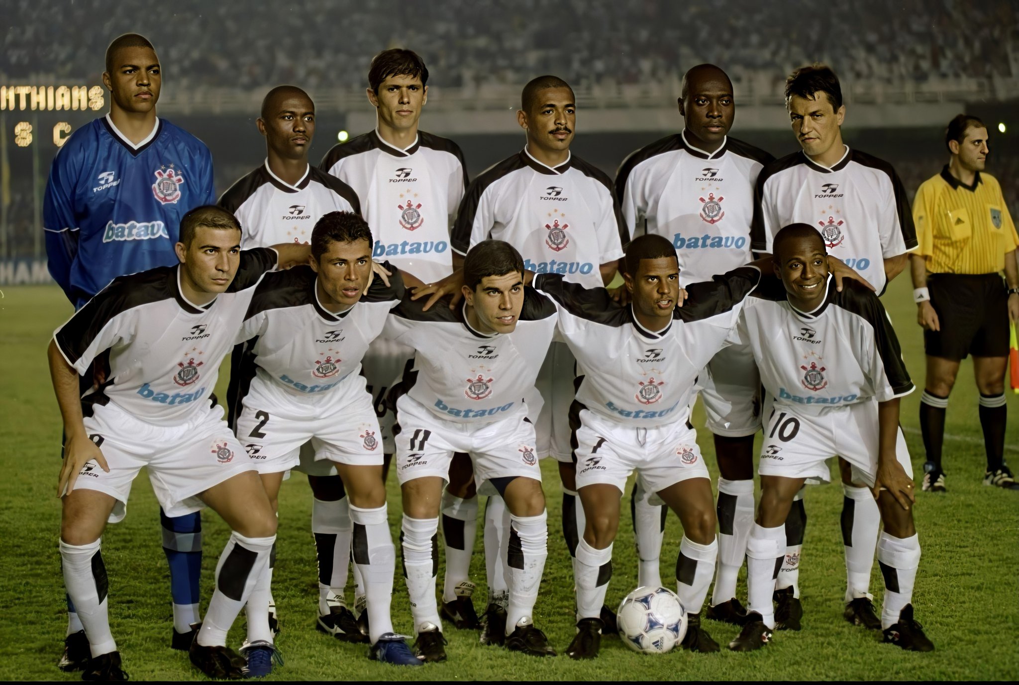 Ex-Corinthians relembra parceria com Rincón