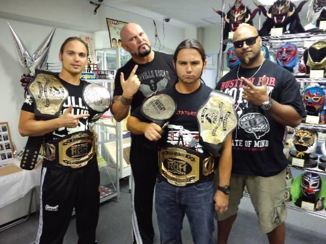 Masa_Anchan1971's tweet photo. Congratulations Bullet Club🎊🎂🍻🍾🎉🥂

Happy #BulletClub Day 🤘🏽#BCDay
7th Year Anniversary #BulletClubLoyal

 #BulletClubDay #BCDay #fatassmasa 
@TOKSFALE @MachineGunKA @The_BigLG @Tama_Tonga @AJStylesOrg @FinnBalor @MattJackson13 https://t.co/bM7SotjnSC