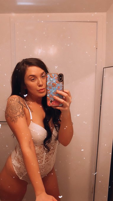 🏔🕊 https://t.co/TJZZJAxGlC<a href="/tag/snowbunny"class="tags"><span>#snowbunny</span></a><a href="/tag/milf"class="tags"><span>#milf</span></a><a href="/tag/brunettebarbie"class="tags"><span>#brunettebarbie</span></a><a href="/tag/fridaymorning"class="tags"><span>#fridaymorning</span></a>