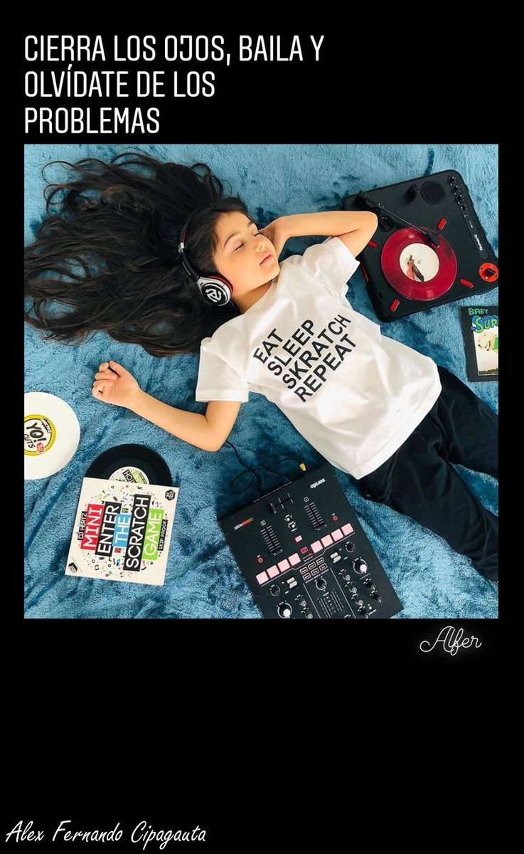 ALFERDJ1's tweet photo. Cierra los ojos, baila y olvídate de los problemas
#musica #musicaparatodos #photooftheday #musicaelectronica #beach #dance #techno #techhouse #house #musicphotography #vinylos #vinilcollection #amorporlamusica #dj #housemusic #deephouse https://t.co/HcxCsWHmTs