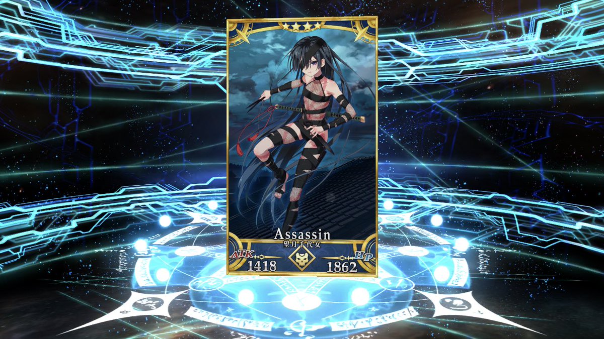 SAKUMAEITAROU's tweet photo. はいきた大勝利ー！
1万円入れて星5が3枚！うち武蔵２枚抜き！
星4が4枚！

#FGO
#FGO2000DL https://t.co/KXCrEE6Z8g