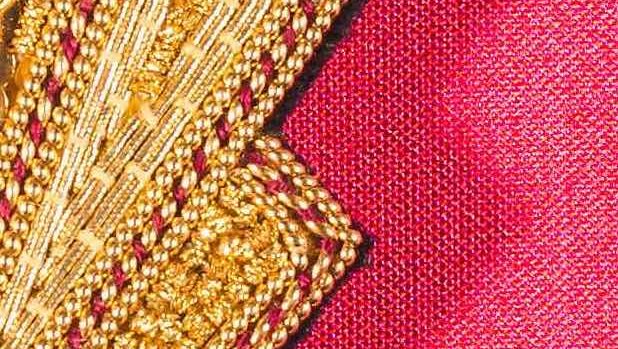 Wellembroidered's tweet photo. COMING SOON - My new goldwork kit is being released at the end of this week......
#goldwork #goldworkembroidery #handembroidery #embroidery #embroideryartist #goldthreads #metalthreadembroidery #learnembroidery #embroiderykit #distanclelearningcourse https://t.co/T4JTgvHmx9