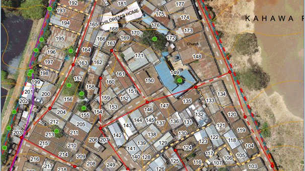 Our member <a href="/Maptech_ke/">Maptech Kenya 🇰🇪</a> is experienced in mapping informal settlements. One project focused on Kahawa Soweto in #Nairobi. His contribution allowed local officials to avail of #high res #imagery for the development of #urban improvement plans. Read more:   afgoesdigital.com/mapping-inform…