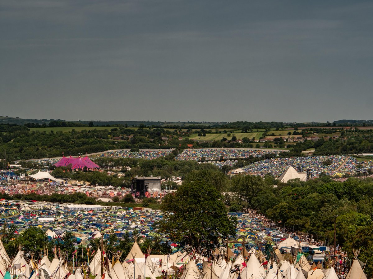 GlastoFestFeed tweet picture