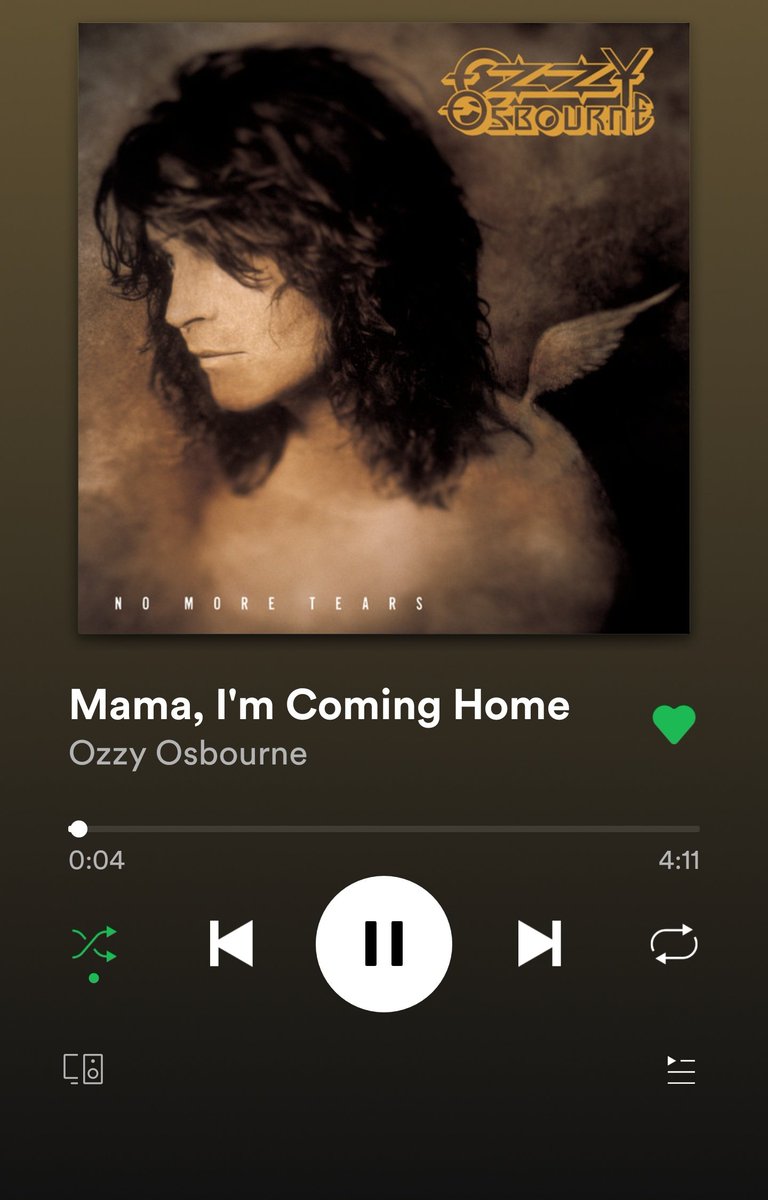 GuayoCR91's tweet photo. @labrujacosmica_ #BaladasRock Mamma, I'm coming home https://t.co/4620l02hE6