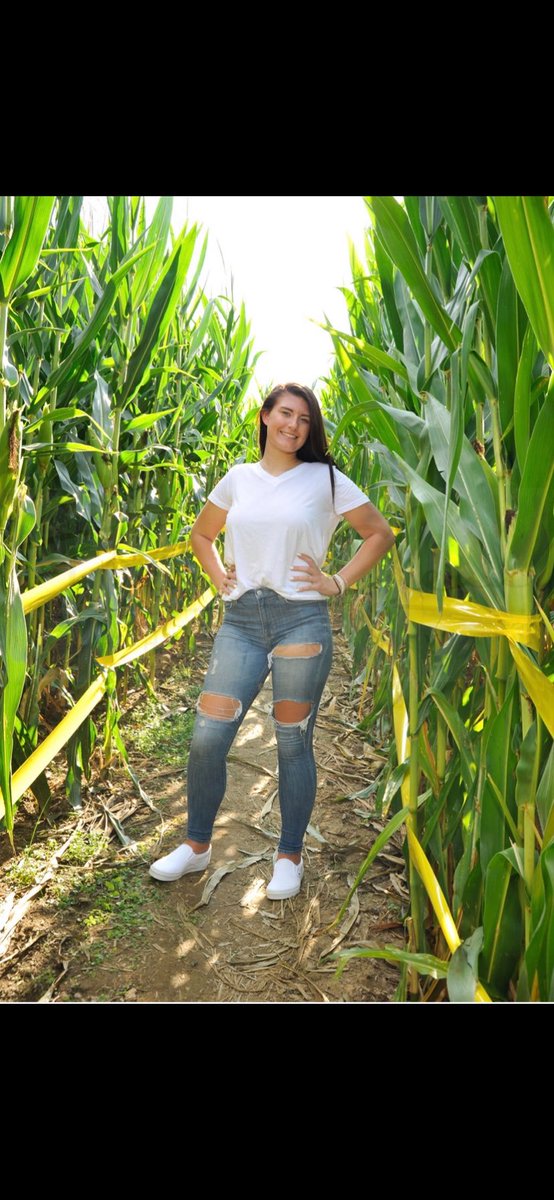 RHSBoysBasketb2's tweet photo. Honoring RHS Senior Softball Player:
Ellie McNamara. @RinggoldRams 

Ellie will be attending the University of New Haven in Connecticut, studying criminal justice investigative services with a minor in forensic psychology.  Congratulations, Ellie!!!
 @Ringgold_HS @RSDRAMS https://t.co/6cFl65TJxX