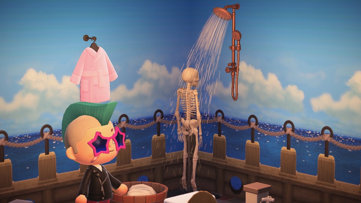 panstarri's tweet photo. they dont like my skeleton taking a shower https://t.co/DJPbBQ2pxA