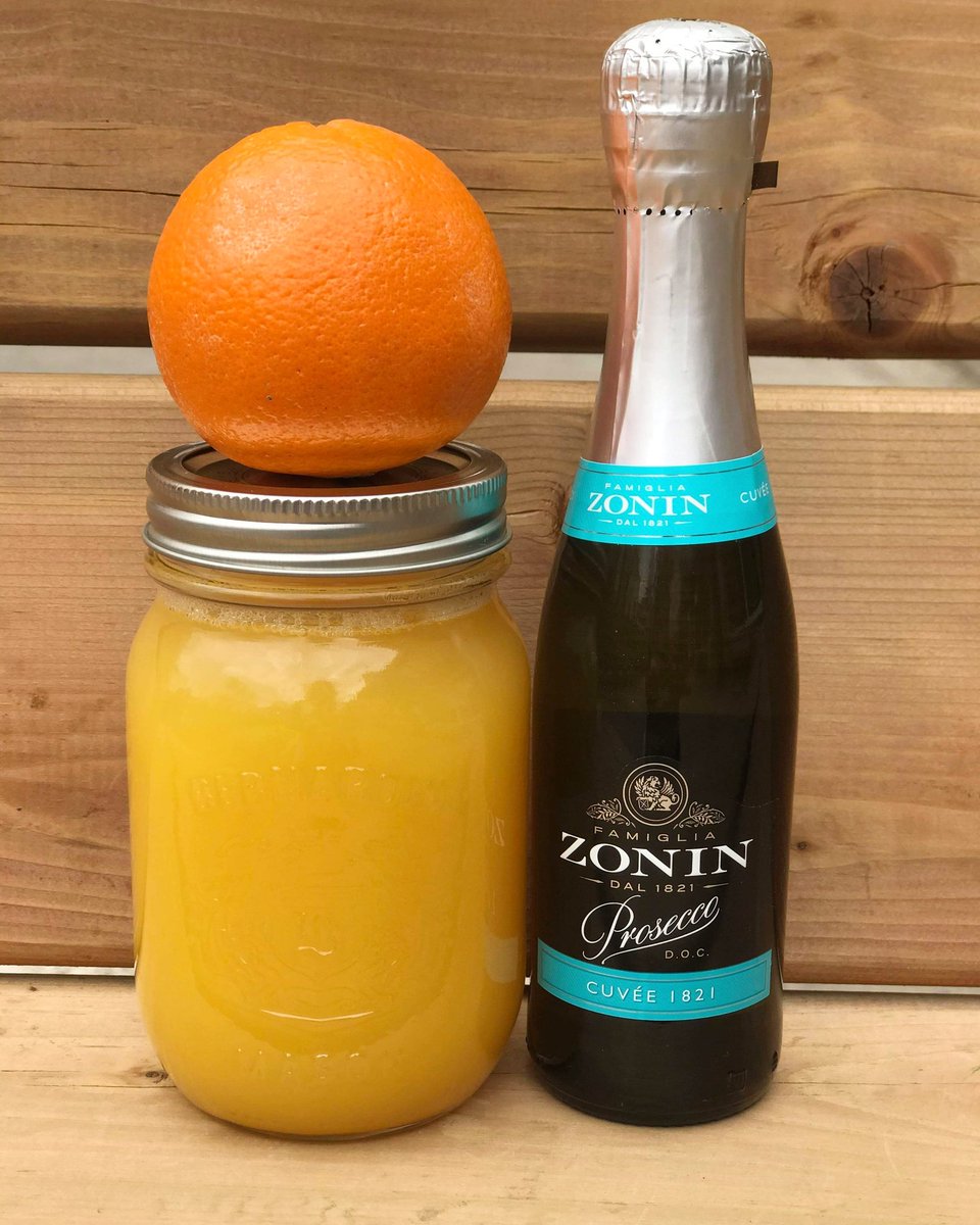 cilantro_chive's tweet photo. Know what goes perfectly with our Mother's Day French Toast Take-home Kit? 🤔
🍾🍊🥂
Both now available to pre-order now on our website at https://t.co/ibWdLCgBui
Order soon to avoid dissapointment!
.
.
.
#MimosaKit
#EatLocal #DrinkLocal
#CilantroAndChive https://t.co/w4f9OYfK23