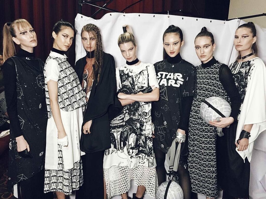 Sabrinagoh's tweet photo. Our first ever collaboration with @disneysingapore @lucasfilm | #starwarsxelohimbysabrinagoh Equilibrium Collection | Launched at Rogue One: A Star Wars Story movie premiere Golden Village Vivo City. Fashion show by @jeromeawasthi, Make Up by @benolim, G… https://t.co/fdwykrF4aq https://t.co/njEDJRy6bX