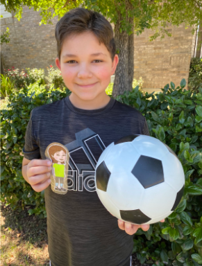stangle4th's tweet photo. #flatstangle has been so busy! I baked a cake, with my new chef hat &amp; apron, played soccer with Jayden who made me a jersey &amp; cleats! James &amp; I built with Legos. Cassandra made me a new wardrobe. I😍 spending time with my class! @CiboloCreekES @BoerneISD #TogetherApart #ccesohana https://t.co/LcZt0L6sWM