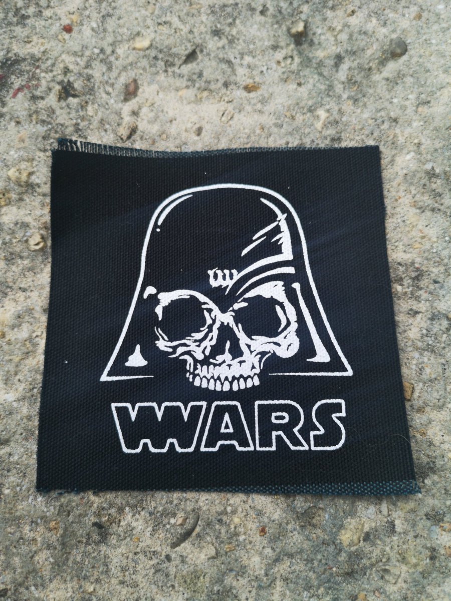 shop_pnd's tweet photo. Available now! 🔥🔥🔥
#starwars #punk #punkpatches #patches #fabric https://t.co/T7PZzPLE8A