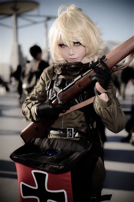 戦友諸君、屋上に召集されたし。

幼女戦記/ターニャ・デグレチャフ
#エアコミケ #コスプレ #c98 
#kikucos 
