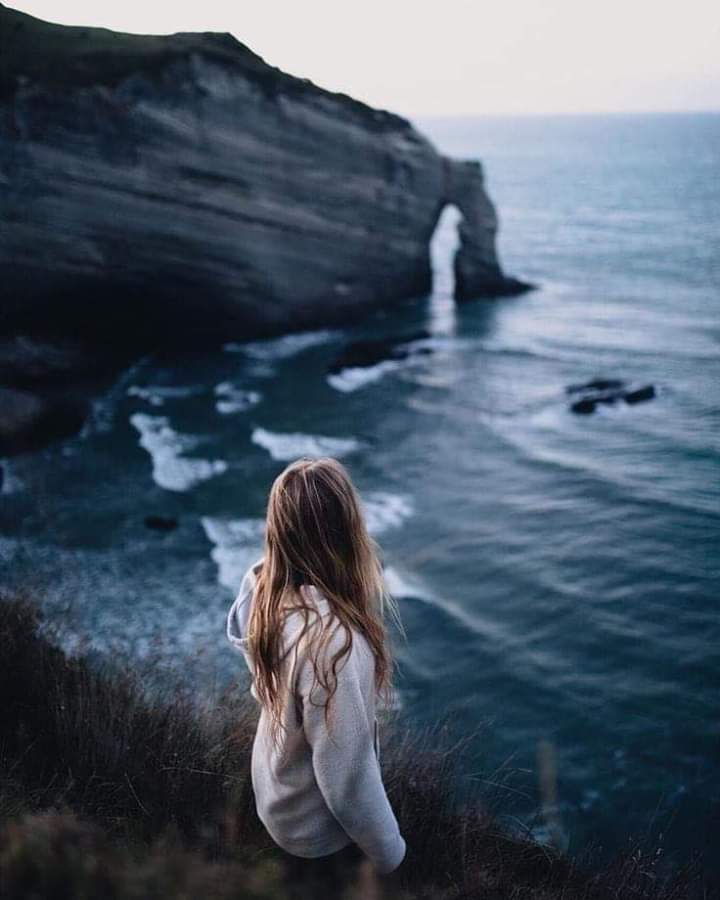 وهذهِ الأيام التي تكَاد تكون بدون مخرج، يهونها الله وتمُر.