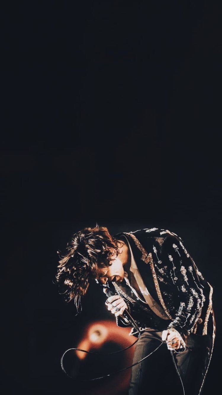 🥀 gna 🥀 on X: 🌹 Harry Styles aesthetic wallpapers 🌹 t.co f1MMEvYokF X