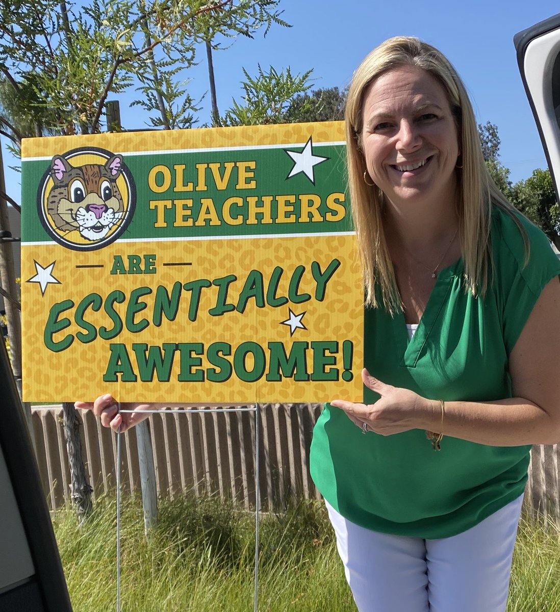 Olive School tweet media