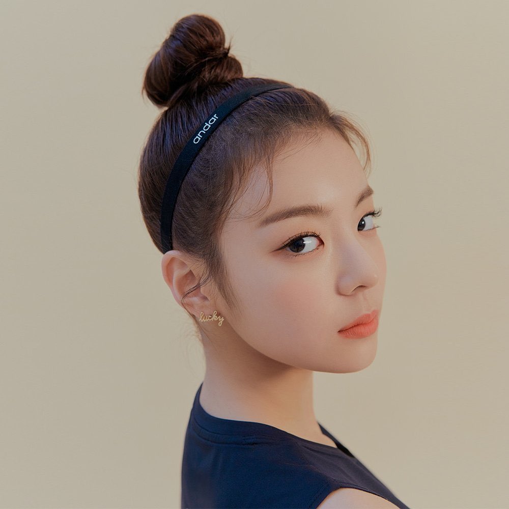 (📸) ITZY x ANDAR 2020 Early SUMMER ในคอลเลคชั่น ‘COLORFUL LAYERS’ 

#ITZY #있지 #LIA #리아 <a href="/ITZYofficial/">ITZY</a>