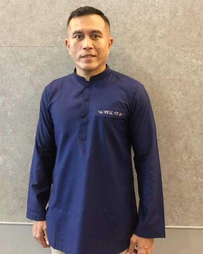 AbangOmar's tweet photo. Marhaban Ya Ramadan

#salamramadan #selamatberpuasa
#kurta #azzapparel #pasley #gaya
#biru #kapas #cotton #kurtaraya
#slim #elegant #smart #quality
#cantikterletak #exclusive https://t.co/KKfWokw1go