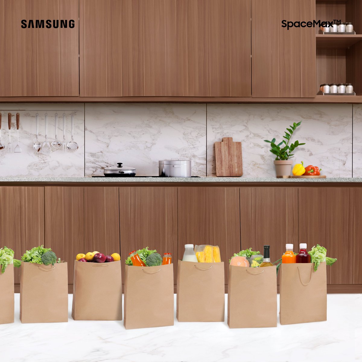 samsungID's tweet image. Let’s #GetThroughThisTogether by reducing your Grocery Shopping Frequency With #SpaceMax Technology!

Samsung Side By Side Refrigerator provides More Space Inside.
Less Shopping Frequency, more time for you and Family. 

Prove it! spr.ly/RefrigeratorSBS