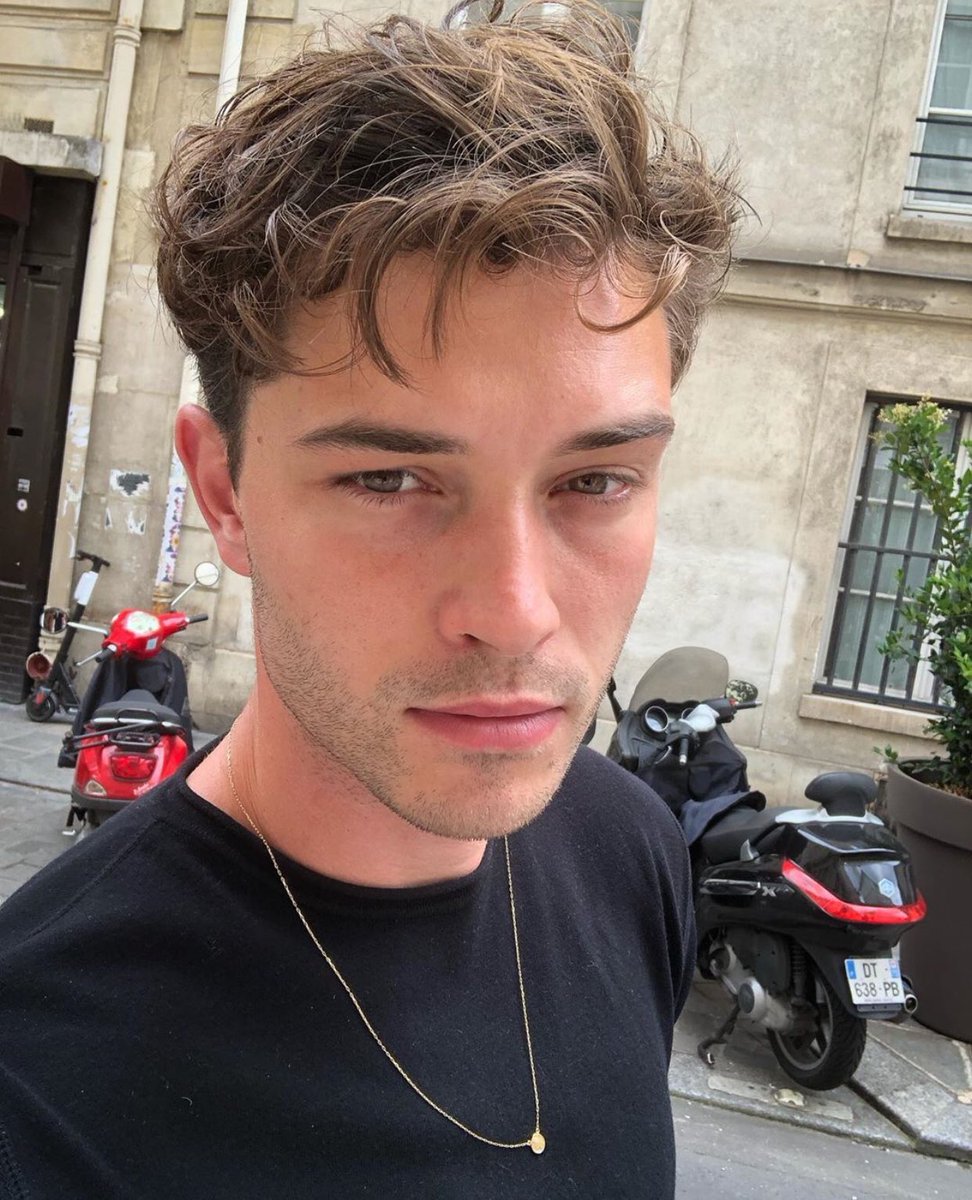 madiitzy's tweet photo. apres on sdemande pk jss ensinte..👅 https://t.co/38TFSq9Xwf