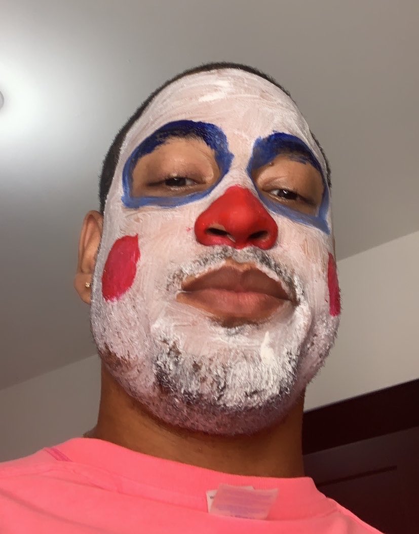 QuitePerry's tweet photo. Just got three (3) alerts from @ScotiaCaribbean that someone is using my card. They’ve taken $25,000 thus far. Called the toll free number in the email.. only to get a voicemail that I should call back in the morning @ScotiabankHelps. https://t.co/jmP3EtiZCd