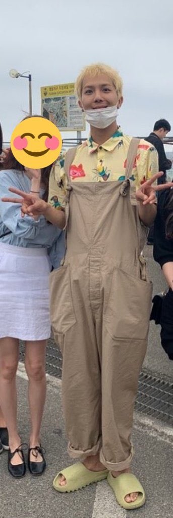 MIND_MINO_'s tweet photo. น้อง!!!!!ซักเอี้ยมยังลูก!!!หรือใส่วันเดียวเปลี่ยนเสื้อเอา!!ไหนพูด หรือไงต้องมีคนซักให้แหละ!!!! #MINO #realllllmino #SONGMINHO น่ารักไปหมด มาให้หายคิดถึงก็ยังดี https://t.co/5w8dzLx5ZC