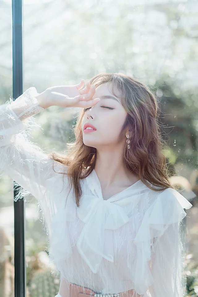 KpopGirlGroupGG's tweet image. LABELUP (YOOWOO)

Birthday : March 25

#LABELUP #라벨업 #YOOWOO #유우