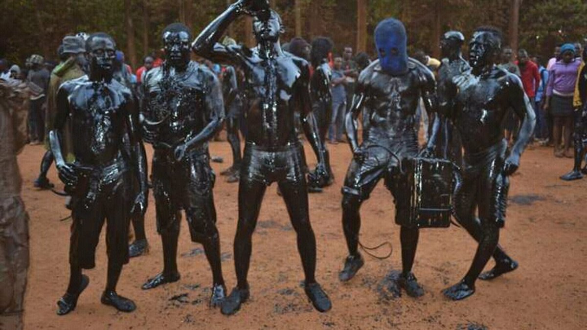 gampsonfranck's tweet photo. Festival Nyang Nyang 
Découvrir le #Cameroun➡😱🌇💚❤💛
Welcome to #Cameroon
#237DaysTrip
#J106 #suivezleguide @ckomentmagazine @ChouchouMpacko @AdaMbita 
#totalchan2020 #NationBranding https://t.co/7QGdCpCxo3