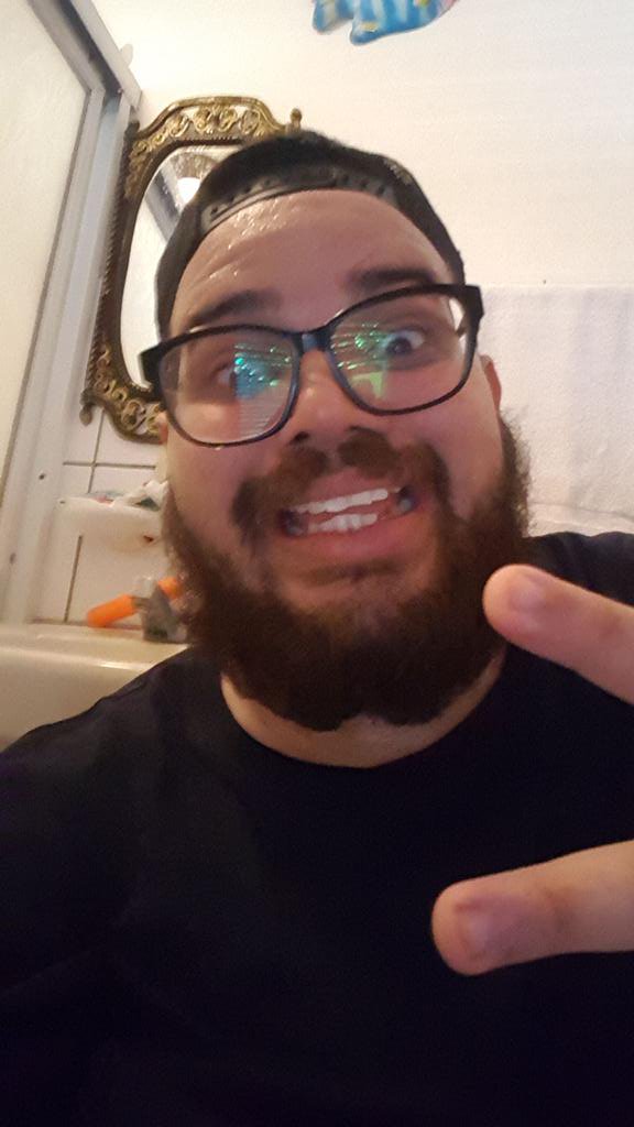 chris_aure's tweet image. Que onda people 😂