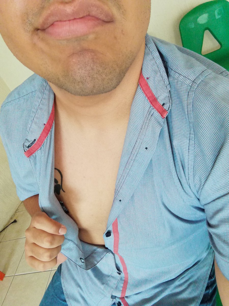 JoseEdu63333237's tweet photo. Ven y pierden el respeto
#gayboy #solterossincompromiso
#enbuscadelamor #QuedateEnCasa #caloralmil
😏😍😈 https://t.co/tF510QpDP1