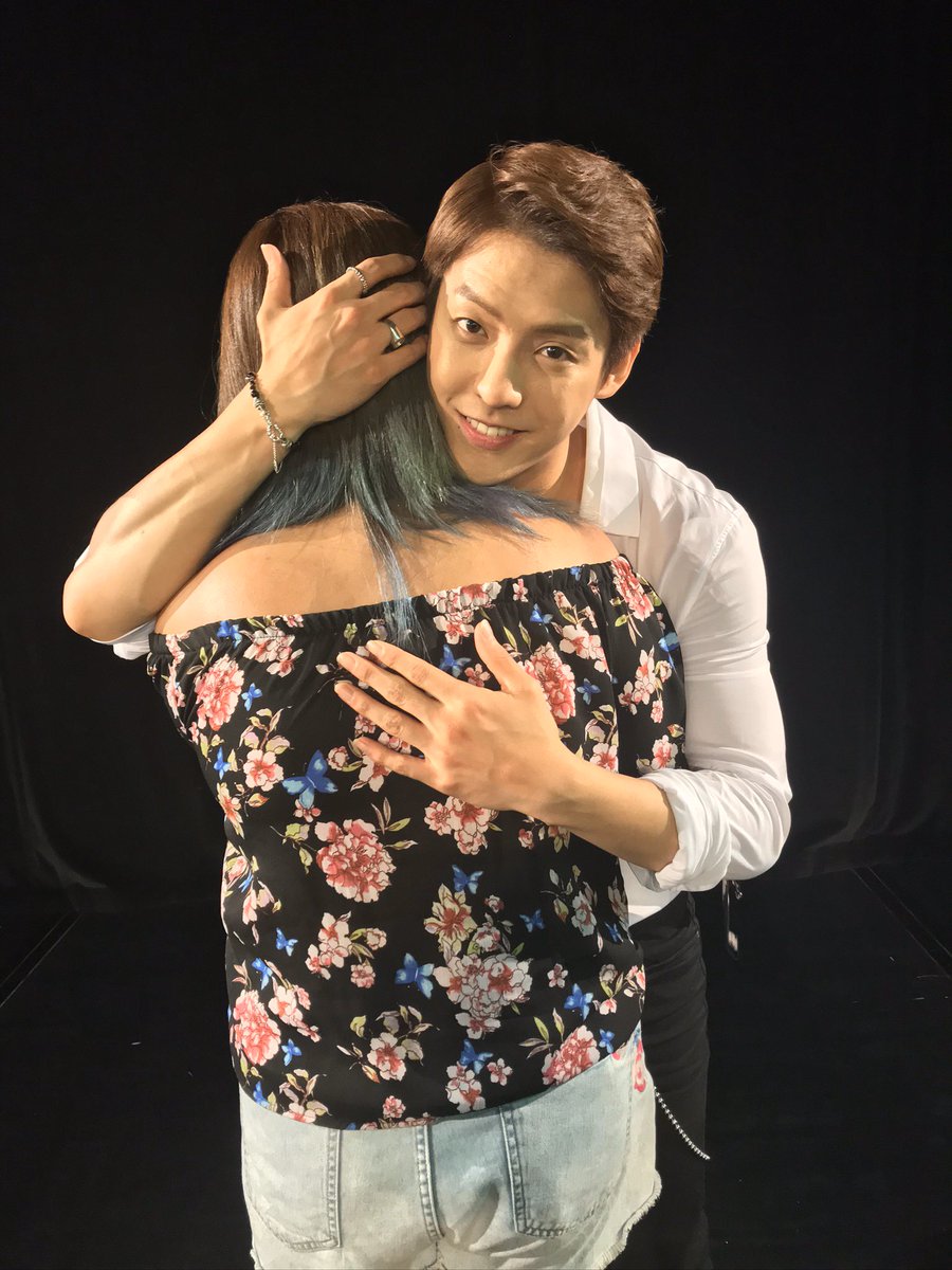 dw_yooniverse's tweet photo. July 19 to 25, 2018 ;; Summer Diary promotions in Tokyo
4/13 photos 🥺 https://t.co/plRJutf9IP