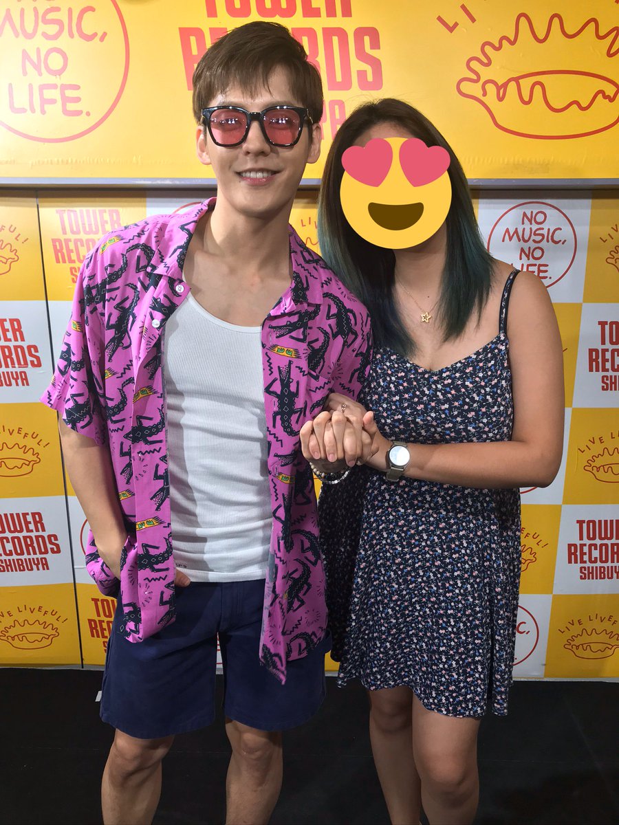dw_yooniverse's tweet photo. July 19 to 25, 2018 ;; Summer Diary promotions in Tokyo
4/13 photos 🥺 https://t.co/plRJutf9IP