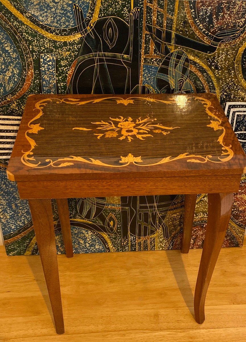 loveretrocrafts's tweet photo. Rouge Italian Sorrento marquetry music table - circa 1950 - Theme - Impossible dream https://t.co/wZw44z3lI2 #inlaidtable #sorrentoinlaid #sorrentomusictable #sorrentomarquetry #rougeitaliantable #wood #loveretrocrafts https://t.co/IDkrXUBo8n