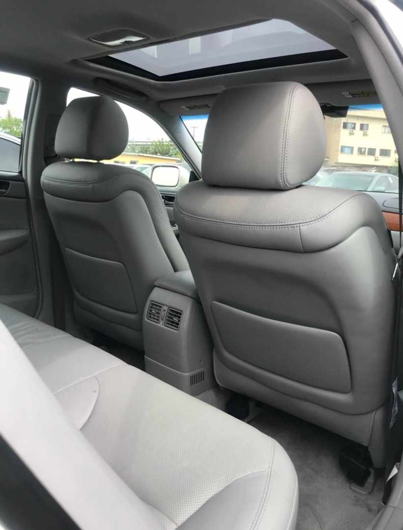 BayKerrison's tweet photo. — 🎉 REWARD YOURSELF 🎉 —
2005 Lexus ES 330. Now available for purchase for a ridiculous cheap price. 
.
DM: @KeRrison_Auto_Bay. 
FB: KeRrison Auto_Bay. ☎️ 0816965 3086. WhatsApp: +2348152649452
To visit, inspect and buy. 
.
@KeRrison_Auto_Bay. 
We Have Cars For Every Budget. https://t.co/Ix1yir1pEH