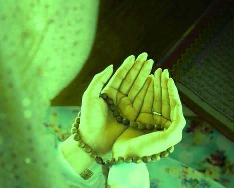 Shaziasajeel's tweet photo. The second ten days of Ramadan are the days of forgiveness.
Ramadan second ashra prayer:
اَسْتَغْفِرُ اللّٰہَ رَبِّی مِنْ کُلِّ زَنْبٍ وَّ اَتُوْبُ اِلَیْہِ
I ask forgiveness of my sins from Allah who is my Lord and I turn towards him.
#yaAllahForgive
#ramadankareem
🤲♥️♥️🤲 https://t.co/HrVDn8qh9f