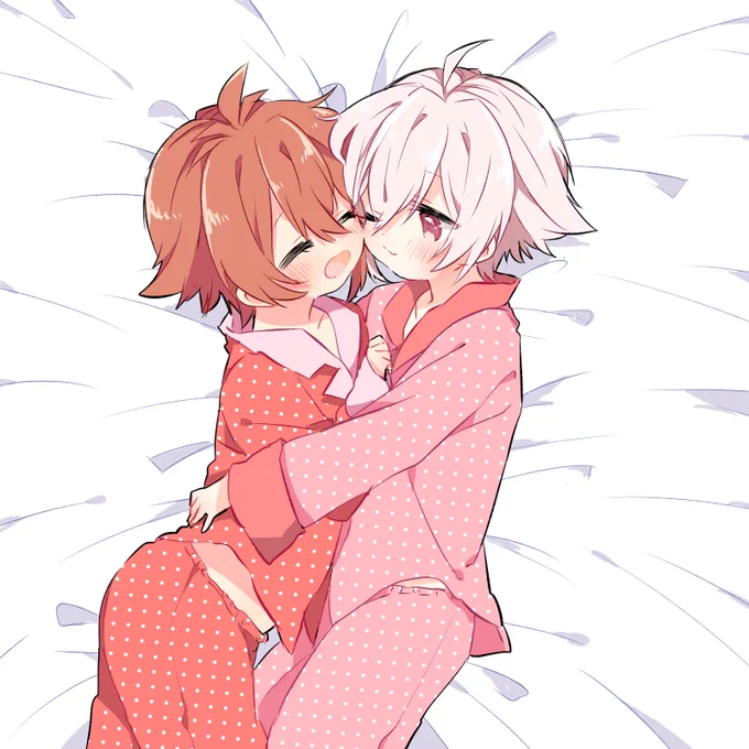 リプきたかぷ描くやつ!
パジャマできゃっきゃしてる天陸ちゃん! 