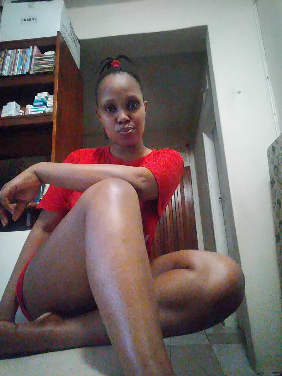 lindzoh_leeh's tweet photo. #Clicks
#day32oflockdown
While we at it let's follow each other.
Ifb https://t.co/3H9gHqGyvh