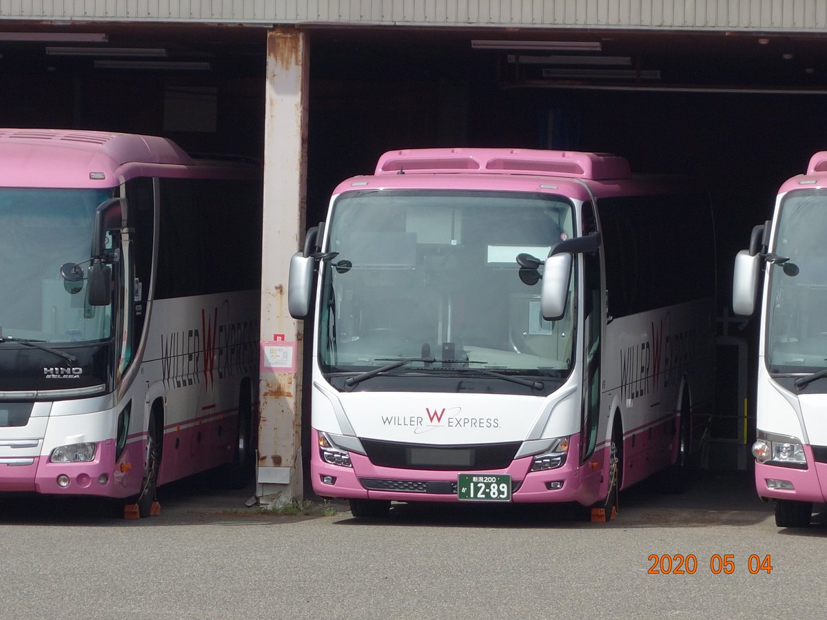 桃川上 على تويتر 新潟0か12 ウィラーエクスプレス新潟 新潟0か1306 ウィラーエクスプレス新潟 現在2台在籍している ウィラーエクスプレス新潟の令和顔の新型エアロエースです