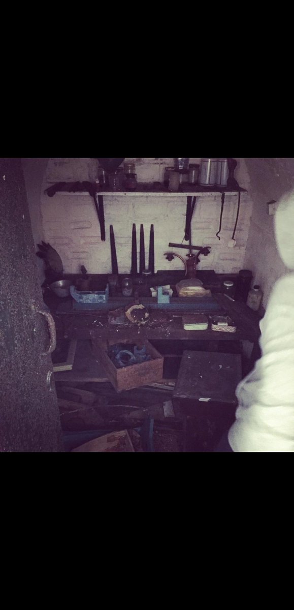 katie_p25's tweet photo. We have taken today's learning to the top of the air raid shelter! Oliver has enjoyed learning about VE day and how this might have been used. We are lucky to have this piece of history in our garden... I think it's due a tidy though 😂 #VEDay @newbarns1 https://t.co/wfommOGqay