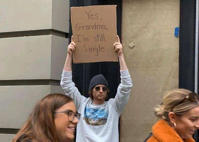 EXK5YfkXQAI9bs9?format=jpg&name=small