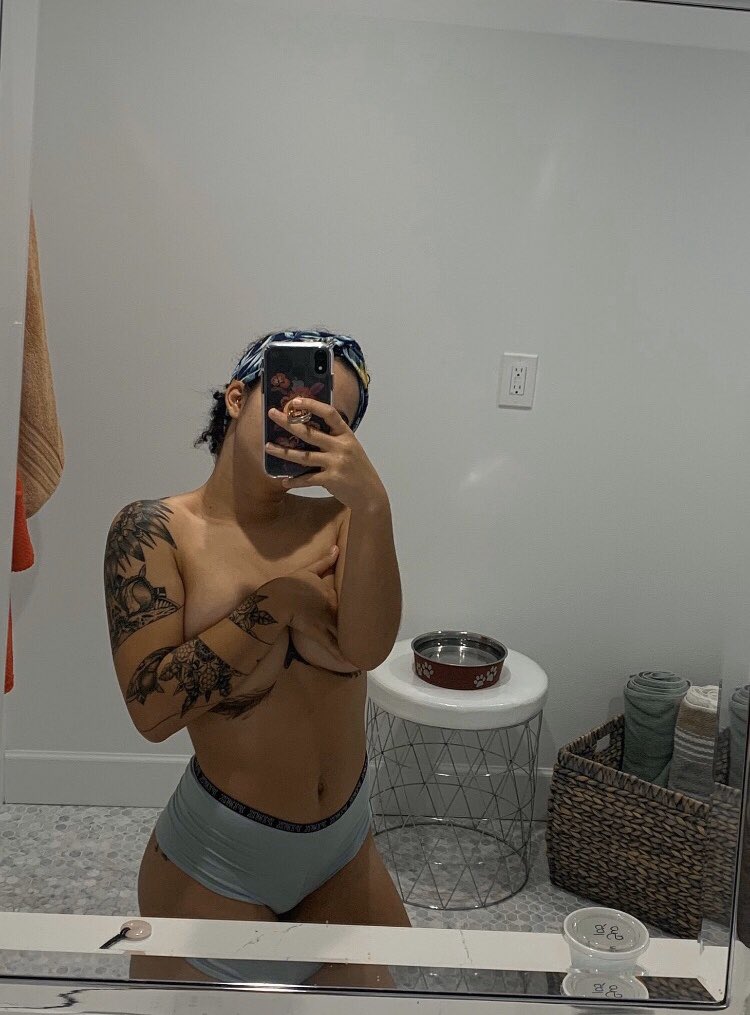 jayyy95379871's tweet photo. Available all day for meetups today !!😉😌dm me if your serious about meeting up 😘😘also doing private shows 🎥🤪#slut  #freakhoe #sext #sex #porn #sextape #ass #pussy #bendover #bookings  ONLY SERIOUS ACQUIRES DONT DM IF YOUR DONT WANT TO PAY CASHAPP https://t.co/YJXQ2P6u0N