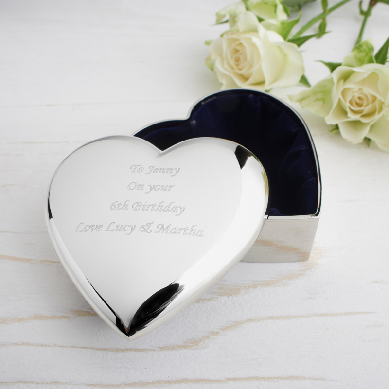 LLWillow's tweet photo. Do you miss your loved ones? Send them a token of your love from our personalised gifts. This heart trinket box can be personalised with a message of your choice and even comes with a gift wrap option. Its the little things. 💕>  https://t.co/MTx7e3uSej https://t.co/3zm4bXwGm5