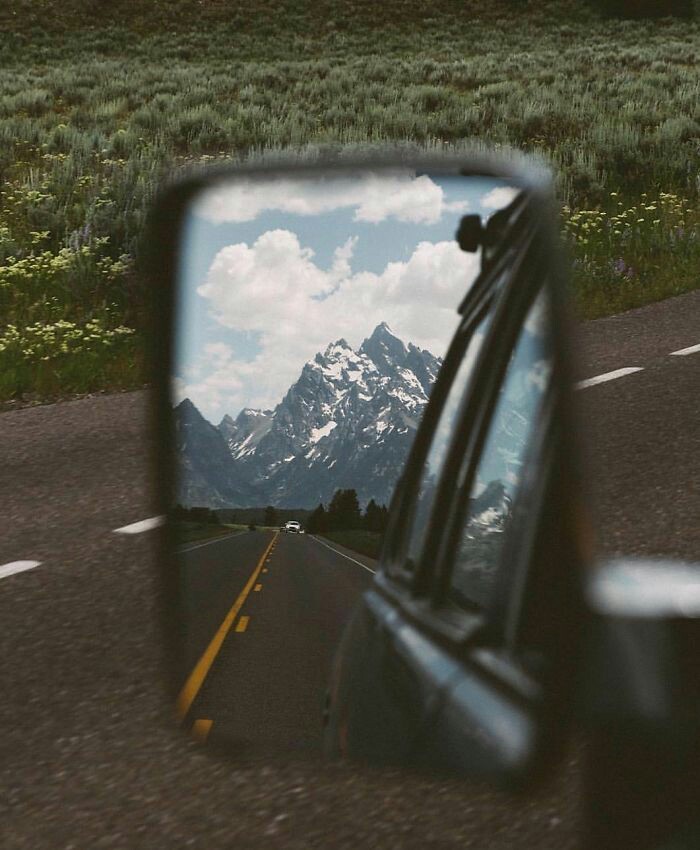 Road trips/Getaways..... let& #39;s go see something different. Show me your favourite getaway spot, lets go find a breathtaking view, I wanna see some shit I& #39;ve never seen before.
