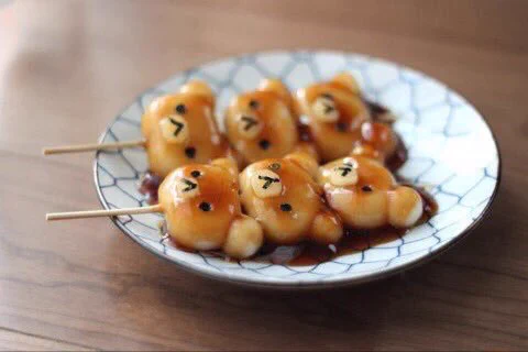 子供が見たら大喜びしそう！リラックマのお団子に「可愛すぎて食べられない」との声続出！