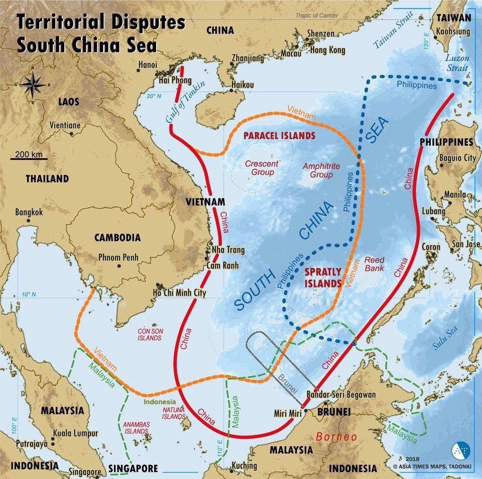  #THREAD 1: Some maps of the  #IndoPacific:A)  #IndoPacific &  #AsiaPacific regionsB) EEZ zones & 9 Dash line claims in the  #SouthChinaSeaC) Spratly Islands outposts, facilities & runwaysD) First & Second island chains, the 2 defensive maritime lines to contain  #China