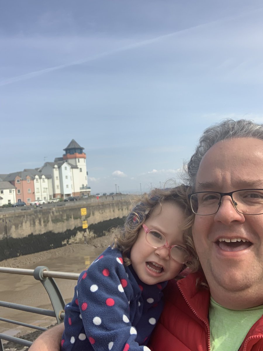 Some things during #lockdown can be fun. A morning run with my daughter at the beautiful #portishead marina