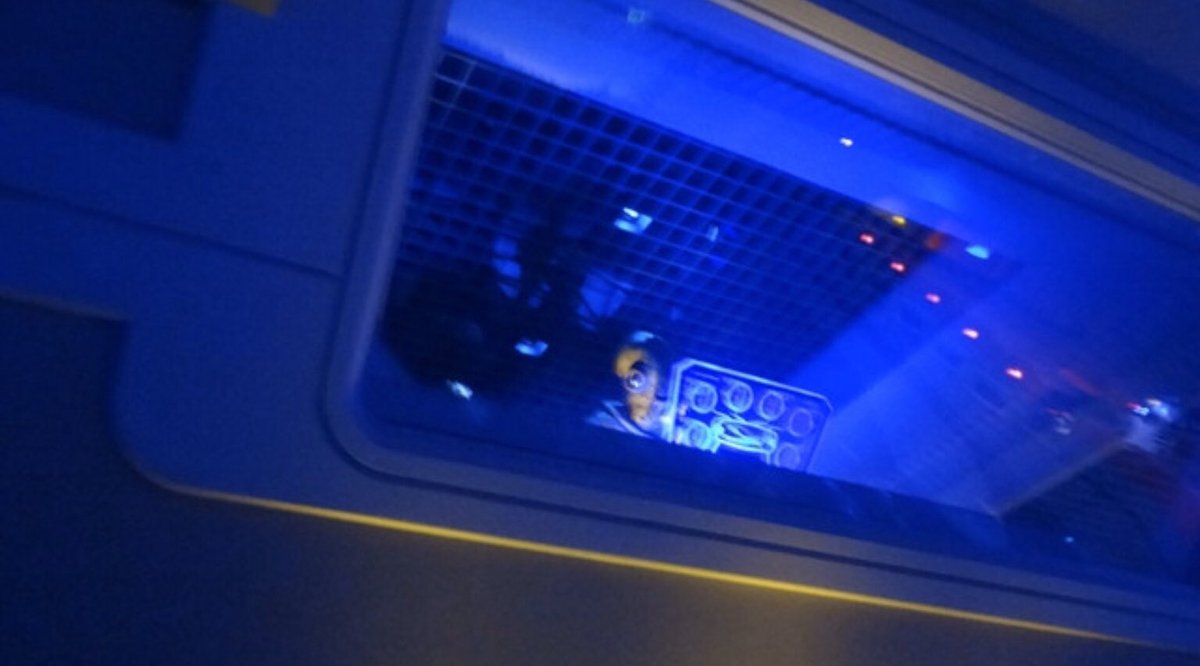 はんぺら בטוויטר スター ツアーズ ザ アドベンチャーズ コンテニュー コンコースのモン カラマリのパネルを解読 セキュリティ タワー ドロイド Id カラマリ ツインズ Thx1138 が書かれてます 他の文字数字に意味があるかはわかりませんが 多分ない