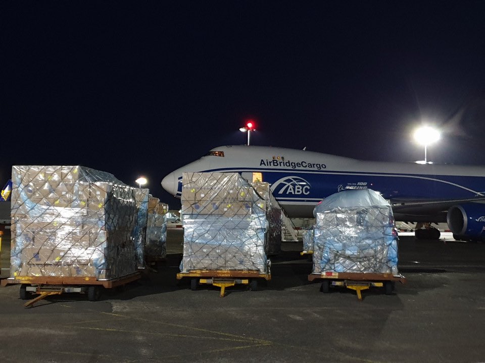 bottleofclaret's tweet image. Here it is!!   Essential/Urgent PPE still sitting at Prestwick?    #wheresthePPE #Hereitis #COVIDー19 #Scotland